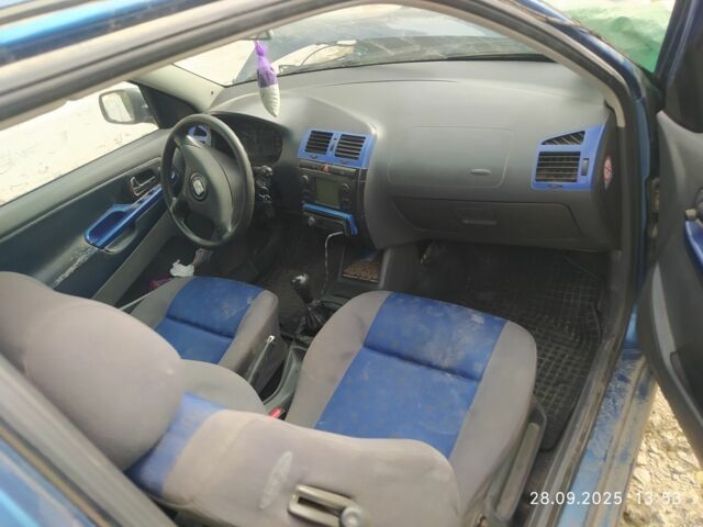 Синий Сеат Ибица, объемом двигателя 1.4 л и пробегом 2 тыс. км за 501 $, фото 1 на Automoto.ua