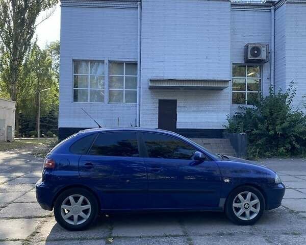 Синий Сеат Ибица, объемом двигателя 1.4 л и пробегом 340 тыс. км за 3800 $, фото 1 на Automoto.ua