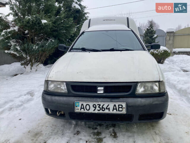 Білий Сеат Inca, об'ємом двигуна 1.9 л та пробігом 350 тис. км за 1350 $, фото 1 на Automoto.ua