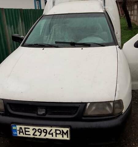 Білий Сеат Inca, об'ємом двигуна 1.9 л та пробігом 130 тис. км за 1500 $, фото 1 на Automoto.ua