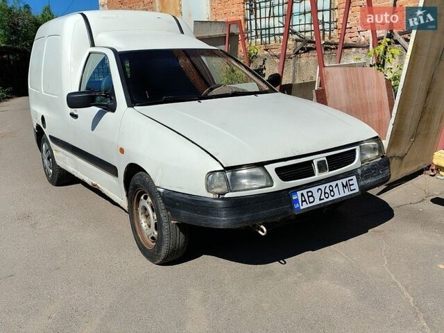 Білий Сеат Inca, об'ємом двигуна 1.9 л та пробігом 211 тис. км за 1399 $, фото 1 на Automoto.ua