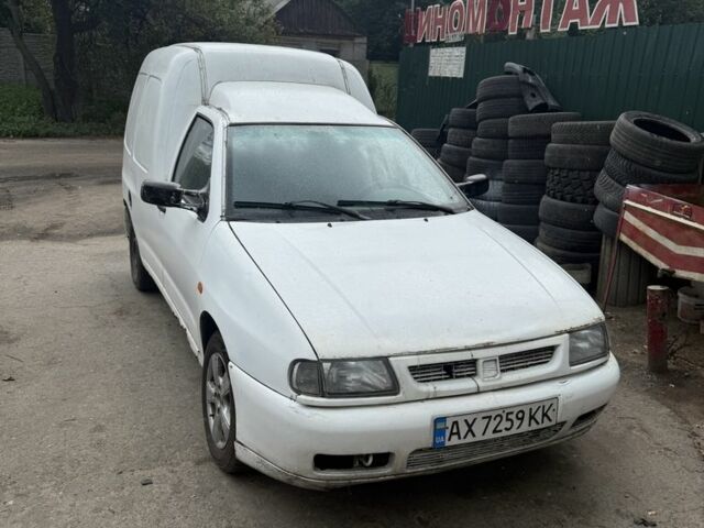 Білий Сеат Inca, об'ємом двигуна 1.4 л та пробігом 270 тис. км за 800 $, фото 1 на Automoto.ua