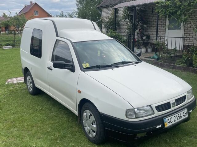 Білий Сеат Inca, об'ємом двигуна 1.9 л та пробігом 3 тис. км за 2800 $, фото 1 на Automoto.ua