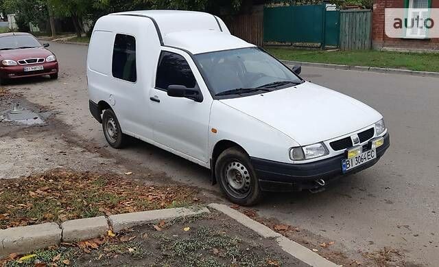 Білий Сеат Inca, об'ємом двигуна 1.9 л та пробігом 180 тис. км за 2900 $, фото 1 на Automoto.ua