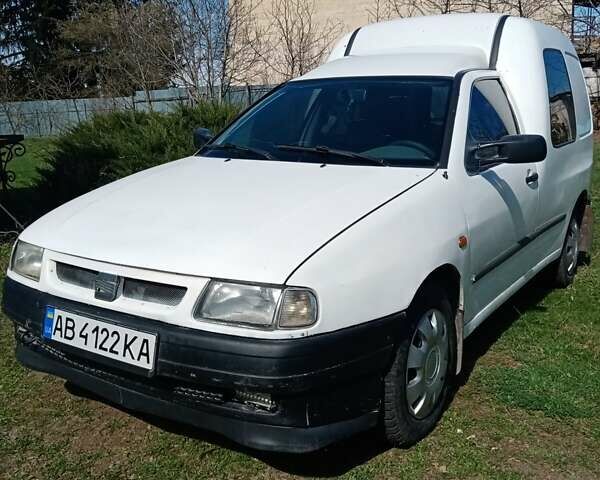 Білий Сеат Inca, об'ємом двигуна 1.9 л та пробігом 350 тис. км за 3200 $, фото 1 на Automoto.ua