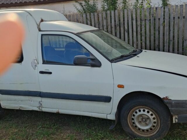 Білий Сеат Inca, об'ємом двигуна 0 л та пробігом 1000 тис. км за 605 $, фото 1 на Automoto.ua