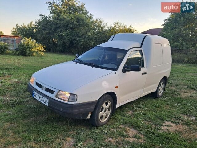 Белый Сеат Инка, объемом двигателя 1.9 л и пробегом 300 тыс. км за 1450 $, фото 1 на Automoto.ua