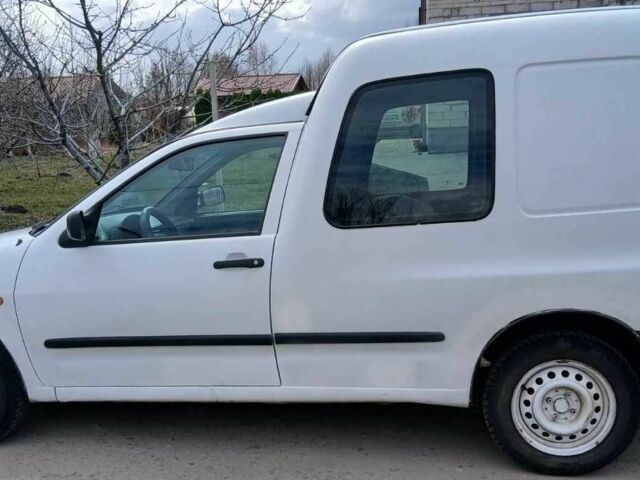 Белый Сеат Инка, объемом двигателя 1.9 л и пробегом 200 тыс. км за 2500 $, фото 1 на Automoto.ua