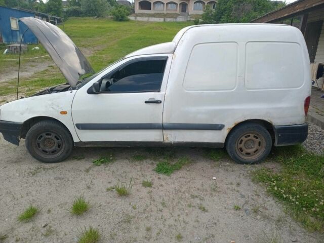 Білий Сеат Inca, об'ємом двигуна 1.4 л та пробігом 250 тис. км за 1000 $, фото 1 на Automoto.ua