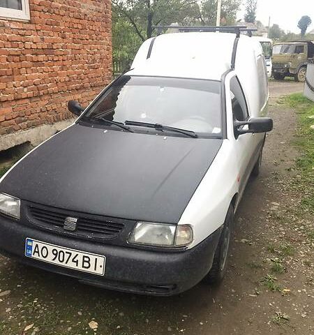 Білий Сеат Inca, об'ємом двигуна 1.9 л та пробігом 260 тис. км за 2800 $, фото 1 на Automoto.ua