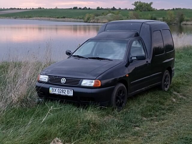 Черный Сеат Инка, объемом двигателя 1.4 л и пробегом 200 тыс. км за 1800 $, фото 1 на Automoto.ua