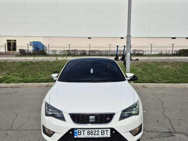 Белый Сеат Леон, объемом двигателя 1.8 л и пробегом 151 тыс. км за 9500 $, фото 1 на Automoto.ua