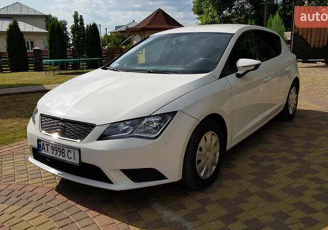 Белый Сеат Леон, объемом двигателя 1.6 л и пробегом 170 тыс. км за 10300 $, фото 1 на Automoto.ua