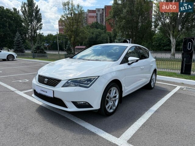 Білий Сеат Leon, об'ємом двигуна 1.4 л та пробігом 130 тис. км за 11900 $, фото 1 на Automoto.ua
