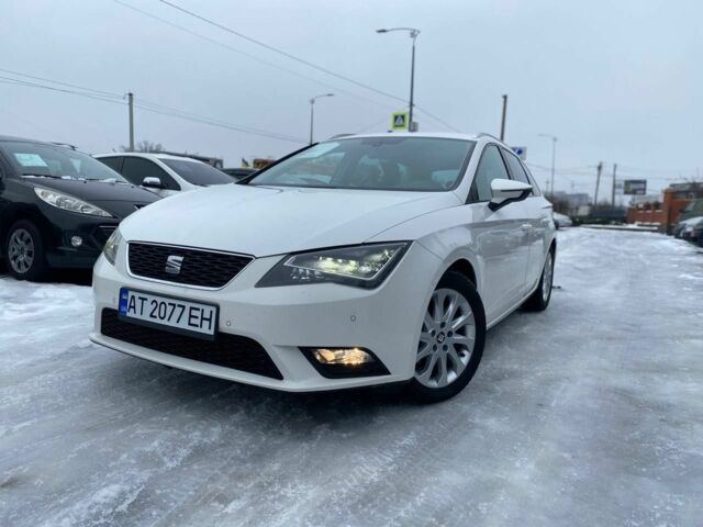 Белый Сеат Леон, объемом двигателя 1.6 л и пробегом 241 тыс. км за 8500 $, фото 1 на Automoto.ua