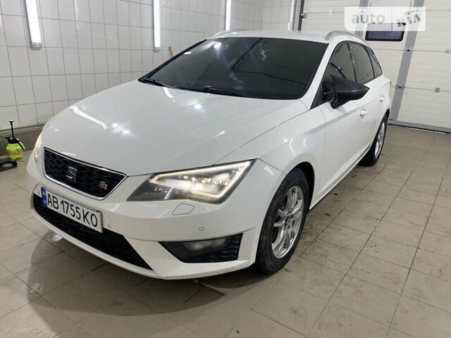 Белый Сеат Леон, объемом двигателя 1.97 л и пробегом 290 тыс. км за 12700 $, фото 1 на Automoto.ua