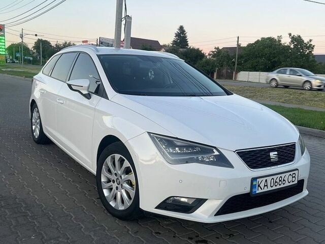 Белый Сеат Леон, объемом двигателя 1.6 л и пробегом 315 тыс. км за 9500 $, фото 1 на Automoto.ua