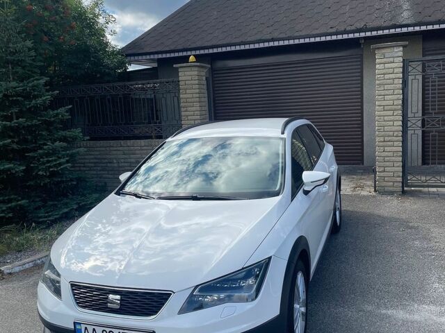 Білий Сеат Leon, об'ємом двигуна 1.97 л та пробігом 249 тис. км за 14800 $, фото 1 на Automoto.ua