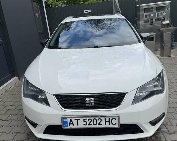 Білий Сеат Leon, об'ємом двигуна 1.2 л та пробігом 119 тис. км за 12400 $, фото 1 на Automoto.ua