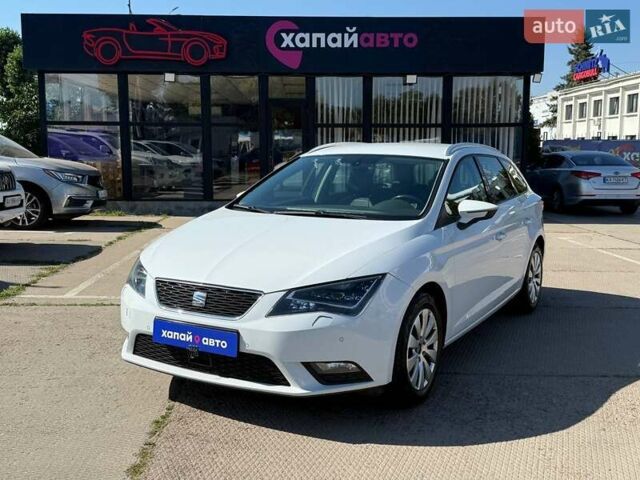 Белый Сеат Леон, объемом двигателя 1.97 л и пробегом 263 тыс. км за 9900 $, фото 1 на Automoto.ua