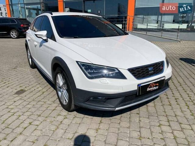 Білий Сеат Leon, об'ємом двигуна 1.97 л та пробігом 168 тис. км за 12900 $, фото 1 на Automoto.ua
