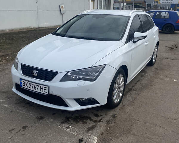 Білий Сеат Leon, об'ємом двигуна 2 л та пробігом 194 тис. км за 16000 $, фото 1 на Automoto.ua