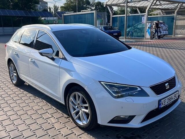 Белый Сеат Леон, объемом двигателя 1.97 л и пробегом 221 тыс. км за 10300 $, фото 1 на Automoto.ua
