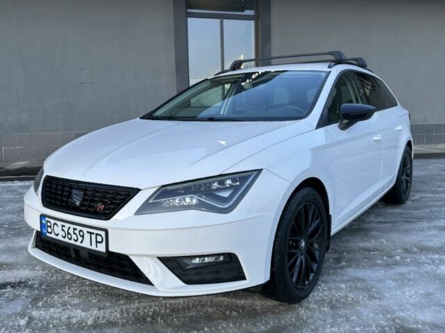 Белый Сеат Леон, объемом двигателя 2 л и пробегом 229 тыс. км за 14900 $, фото 1 на Automoto.ua