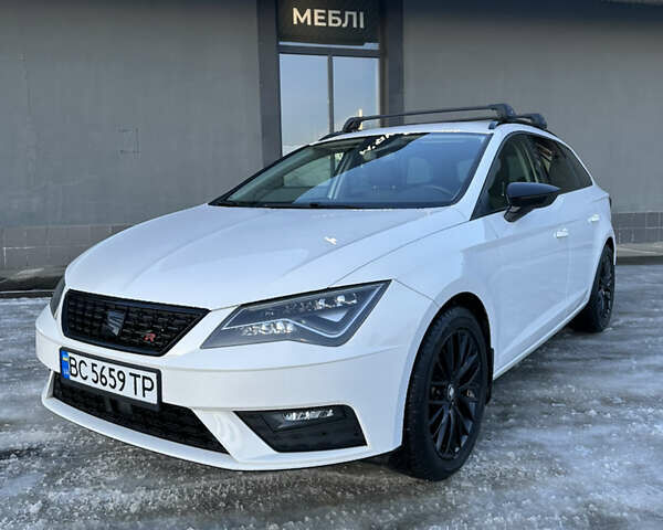 Белый Сеат Леон, объемом двигателя 1.97 л и пробегом 229 тыс. км за 15500 $, фото 1 на Automoto.ua