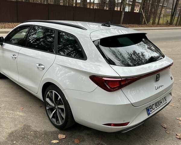 Білий Сеат Leon, об'ємом двигуна 1.4 л та пробігом 81 тис. км за 25000 $, фото 1 на Automoto.ua