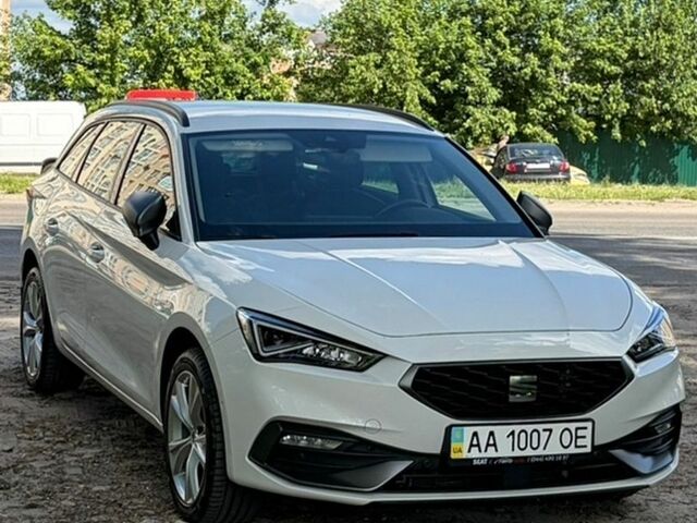 Белый Сеат Леон, объемом двигателя 1.5 л и пробегом 16 тыс. км за 28500 $, фото 1 на Automoto.ua