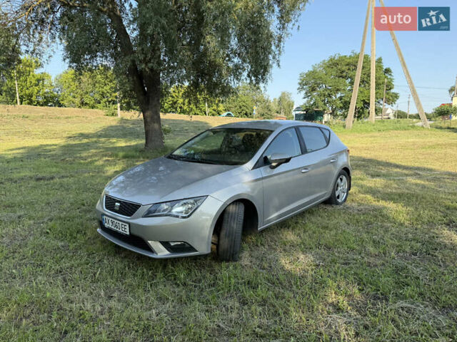 Бежевий Сеат Leon, об'ємом двигуна 1.6 л та пробігом 201 тис. км за 9500 $, фото 1 на Automoto.ua