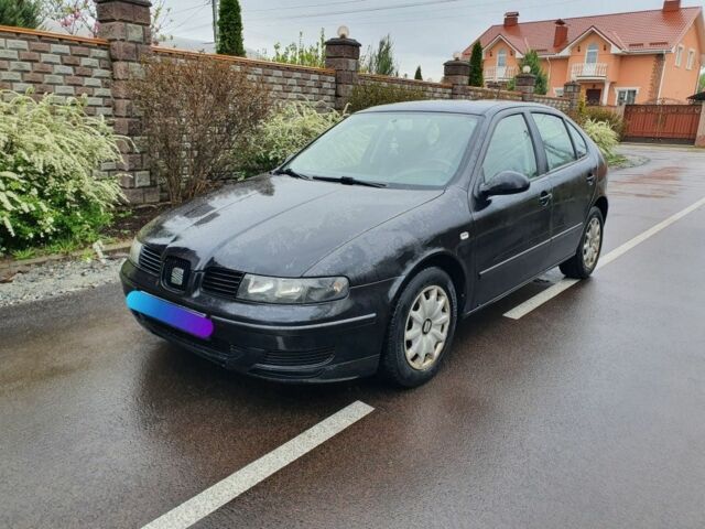 Чорний Сеат Leon, об'ємом двигуна 1.9 л та пробігом 320 тис. км за 1600 $, фото 1 на Automoto.ua