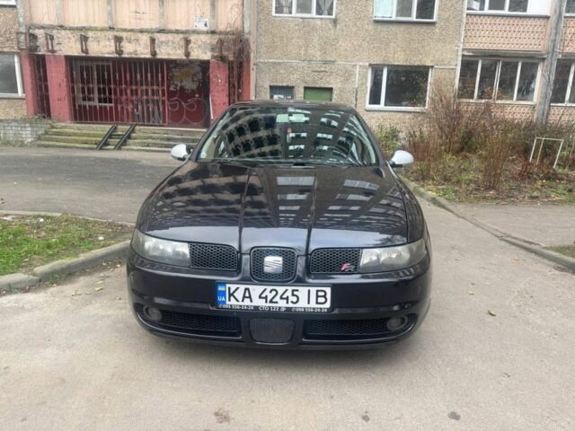 Чорний Сеат Leon, об'ємом двигуна 1.8 л та пробігом 400 тис. км за 5000 $, фото 1 на Automoto.ua