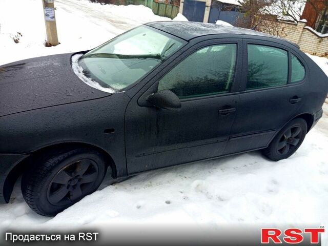 Черный Сеат Леон, объемом двигателя 1.6 л и пробегом 240 тыс. км за 2200 $, фото 1 на Automoto.ua