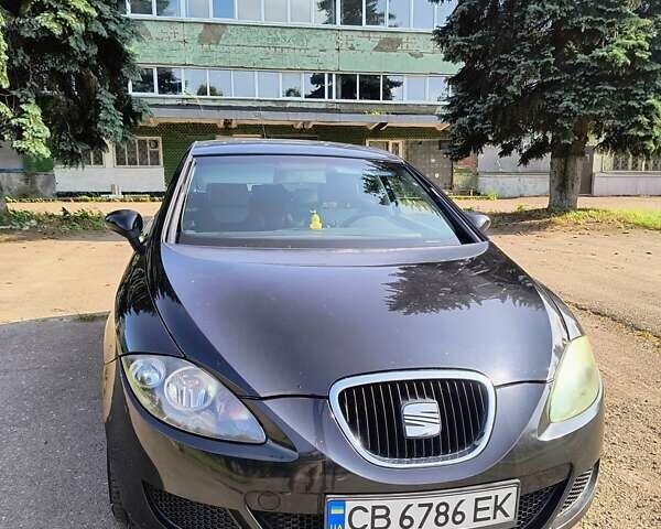 Черный Сеат Леон, объемом двигателя 1.6 л и пробегом 177 тыс. км за 4300 $, фото 1 на Automoto.ua