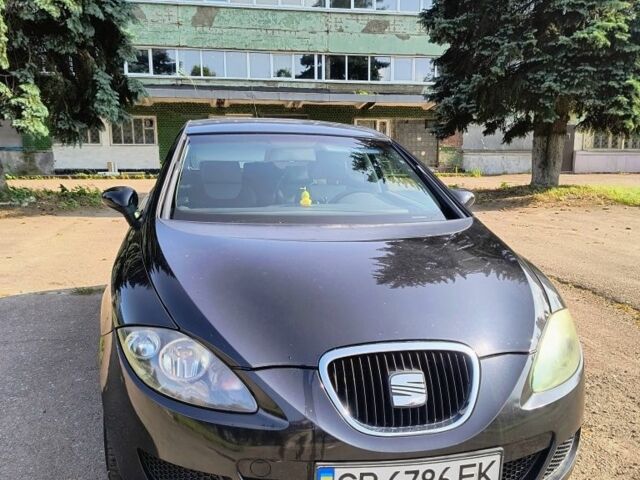 Чорний Сеат Leon, об'ємом двигуна 1.6 л та пробігом 179 тис. км за 4000 $, фото 1 на Automoto.ua