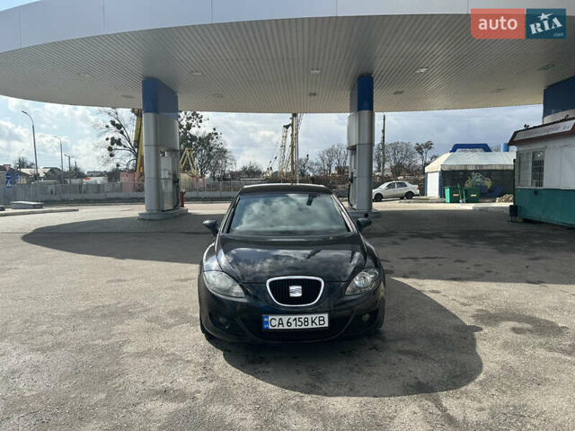 Чорний Сеат Leon, об'ємом двигуна 1.6 л та пробігом 240 тис. км за 5650 $, фото 1 на Automoto.ua