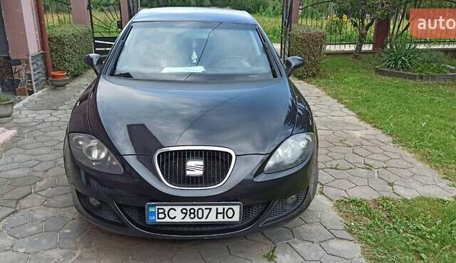 Черный Сеат Леон, объемом двигателя 1.6 л и пробегом 265 тыс. км за 5300 $, фото 1 на Automoto.ua