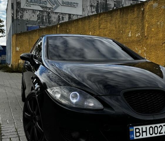 Сеат Леон 2007 в Одессе на Automoto.ua Черный Сеат Леон, объемом двигателя 1.9 л и пробегом 400 тыс. км за 4999 $, фото 1 на Automoto.ua