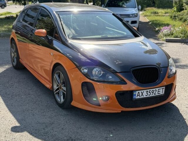 Черный Сеат Леон, объемом двигателя 2 л и пробегом 202 тыс. км за 4700 $, фото 1 на Automoto.ua