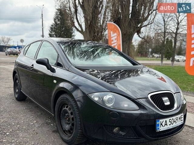 Черный Сеат Леон, объемом двигателя 1.98 л и пробегом 248 тыс. км за 4700 $, фото 1 на Automoto.ua