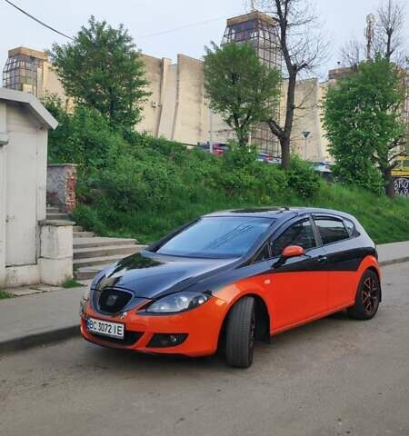 Чорний Сеат Leon, об'ємом двигуна 1.6 л та пробігом 250 тис. км за 5500 $, фото 1 на Automoto.ua