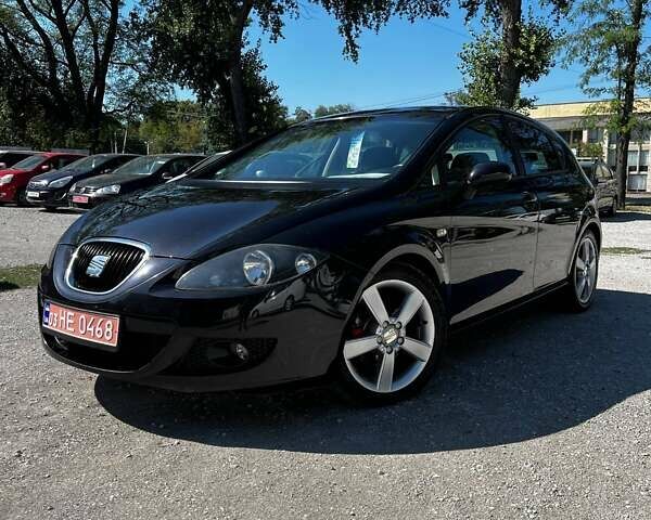 Чорний Сеат Leon, об'ємом двигуна 1.6 л та пробігом 246 тис. км за 6200 $, фото 1 на Automoto.ua