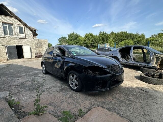 Чорний Сеат Leon, об'ємом двигуна 1.8 л та пробігом 200 тис. км за 3999 $, фото 1 на Automoto.ua
