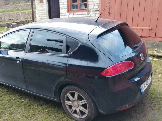 Черный Сеат Леон, объемом двигателя 0 л и пробегом 180 тыс. км за 4500 $, фото 1 на Automoto.ua