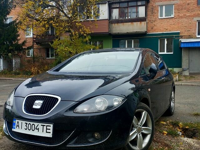 Черный Сеат Леон, объемом двигателя 1.4 л и пробегом 264 тыс. км за 5400 $, фото 1 на Automoto.ua