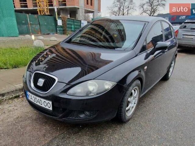 Чорний Сеат Leon, об'ємом двигуна 2 л та пробігом 164 тис. км за 5500 $, фото 1 на Automoto.ua