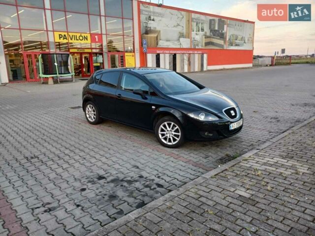 Чорний Сеат Leon, об'ємом двигуна 1.39 л та пробігом 300 тис. км за 5700 $, фото 1 на Automoto.ua