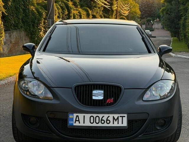 Чорний Сеат Leon, об'ємом двигуна 1.98 л та пробігом 267 тис. км за 5500 $, фото 1 на Automoto.ua